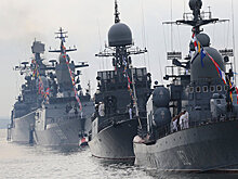 Вертолетчики Балтфлота уничтожили "вражескую" бронетехнику