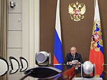 Путин дал поручения по поддержке граждан, образования, медицины и бизнеса