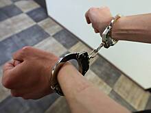 У экс-главы российской строительной компании нашли особую черно-белую книгу