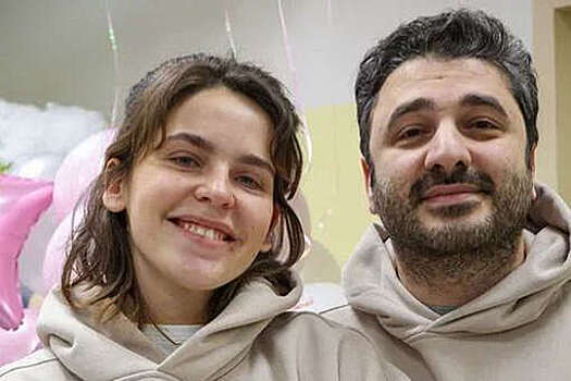 Режиссер Андреасян и его супруга Моряк заявили, что попали в шторм в круизе