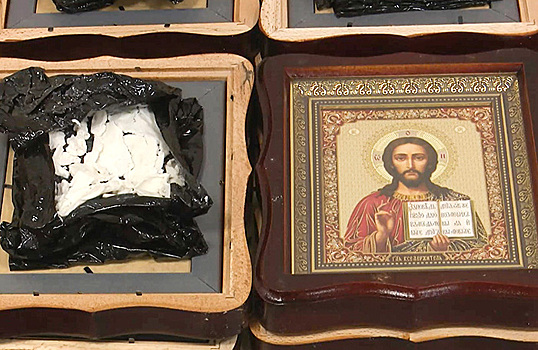 Оперативные службы нашли взрывчатку-гексоген в большой партии православных икон