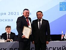 Глава Минстроя РФ отметил заслуги дагестанских строителей