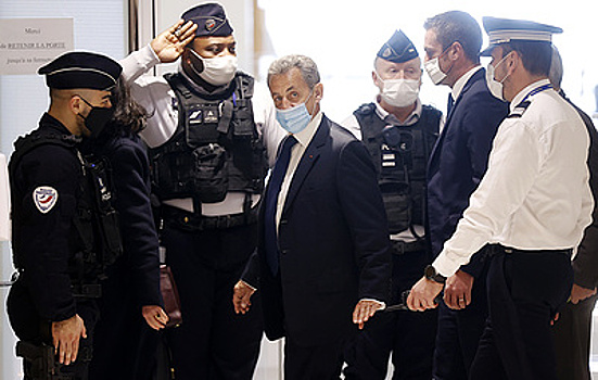 Вопросы после процесса. Почему суд над Саркози упрекают в необъективности