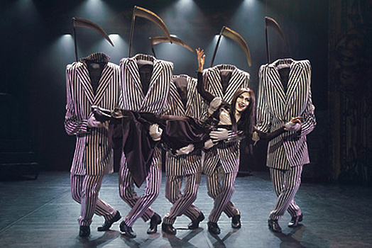 Мюзикл «Семейка Аддамс» покажут на сцене театра имени Пушкина в Москве
