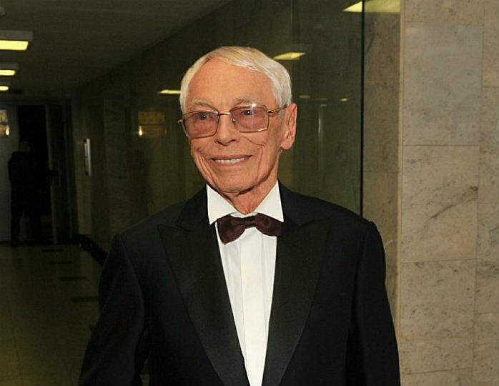 «Выглядит свежо и бодро»: 94-летний Зацепин впервые за долгое время появился на ТВ