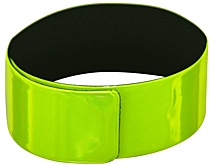 Инспекторы ГИБДД вручили полезные подарки юным пешеходам ЮВАО