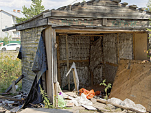 В Тарко-Сале ликвидируют 20 самовольных построек