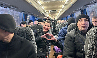 ФРГ принимает освобожденных в Белоруссии оппозиционеров Бабарико и Колесникову