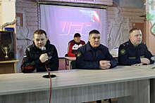 Российский боец UFC Петр Ян посетил колонию ИК-46 в Свердловской области