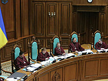 Медведчук назвал антиконституционным законопроект Зеленского о КС