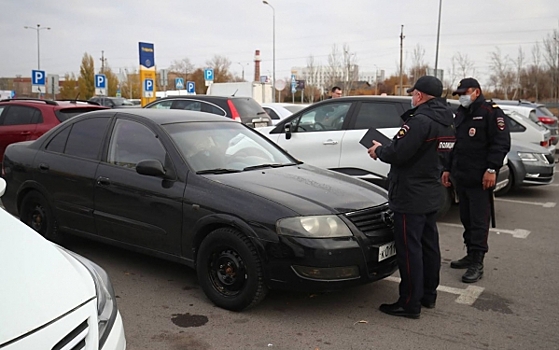 Волгоградцам напомнили о том, как правильно защититься от автоугонщиков