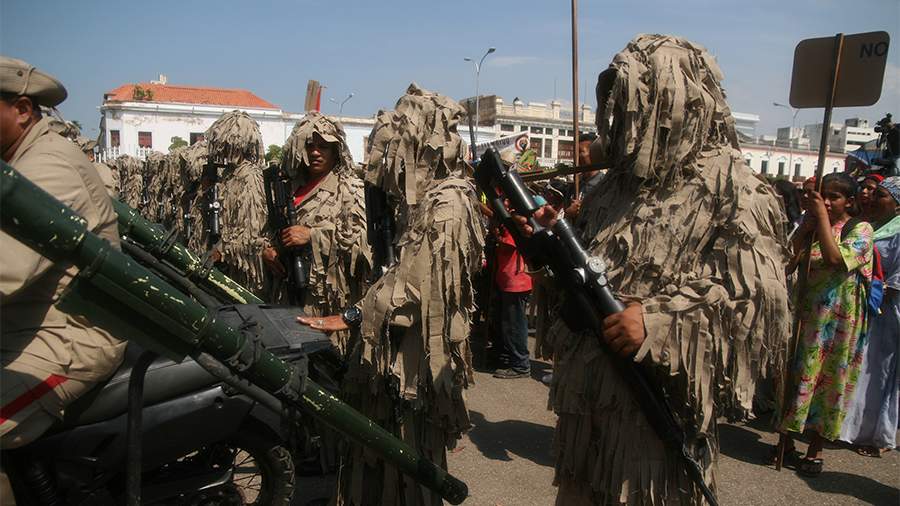 WSJ: Власти Венесуэлы наращивают военный контингент на границе района Гайана-Эссекибо