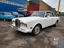 Царский сервис: единственный в Украине Rolls-Royce Corniche Convertible готовят к ретросезону