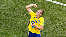 Шведские футболисты справились с румынами