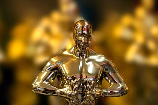Актриса Хэлли Бэрри назвала "душераздирающим" скандал вокруг "Оскара"