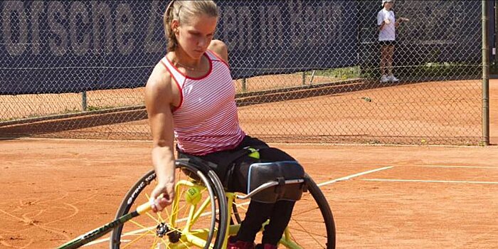 Касаткина оплатила российской теннисистке-колясочнице поездку на турниры в Европу