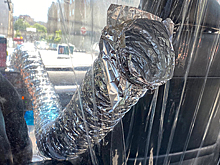 Самые странные методы защиты водителей от коронавируса показали на фото