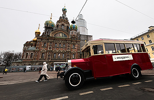Туристическому транспорту в регионах могут разрешить ездить по выделенке