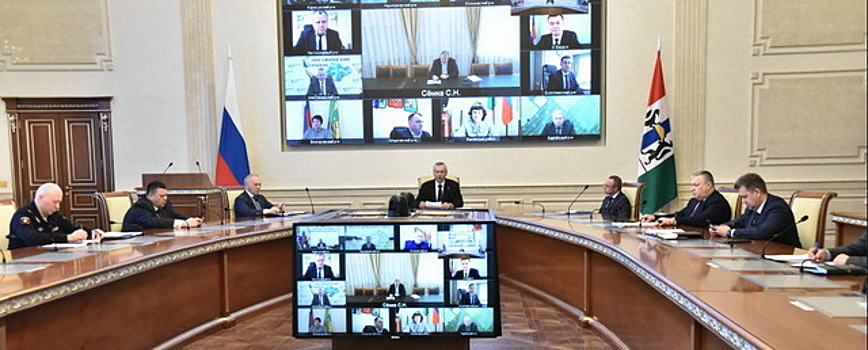 Губернатор Вениамин Кондратьев провел встречу с семьями участников спецоперации