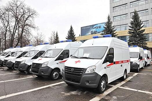 Медучреждения Нижегородской области получили 19 автомобилей скорой помощи