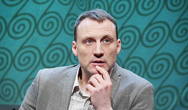 Покинувшему Россию Анатолию Белому нашли замену во МХТ