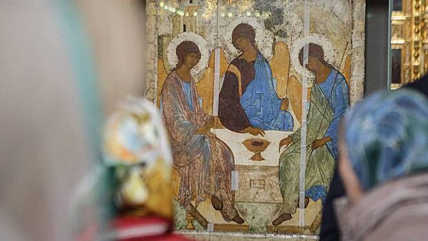 Успокоение для человечества: о чем говорит мироточение икон