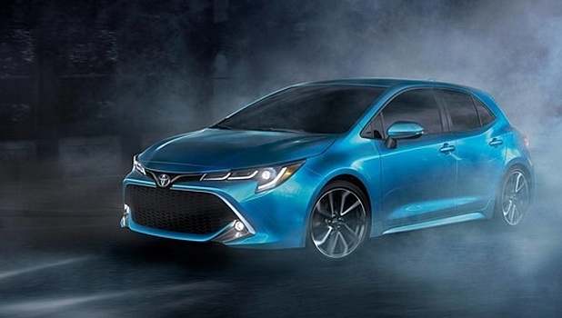Toyota показала новую "Короллу" в кузове хэтчбек