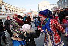 Восьмиметровая ледяная фигура Масленицы появится в центре Москвы