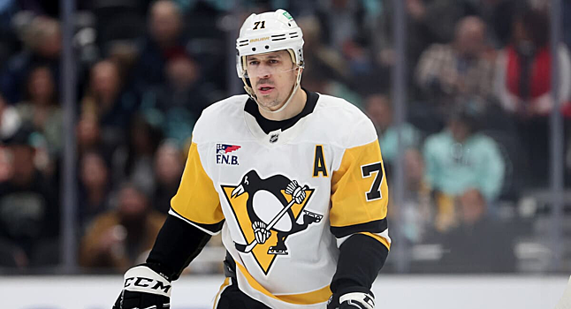 НХЛ оштрафовала Малкина на 5 тысяч долларов за удар клюшкой защитника «Виннипега» Стэнли. Евгений был удален на 2 минуты за этот эпизод