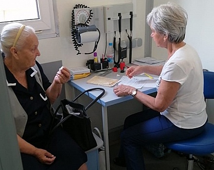 Более 100 операций провели в ЛНР врачи из Волгограда