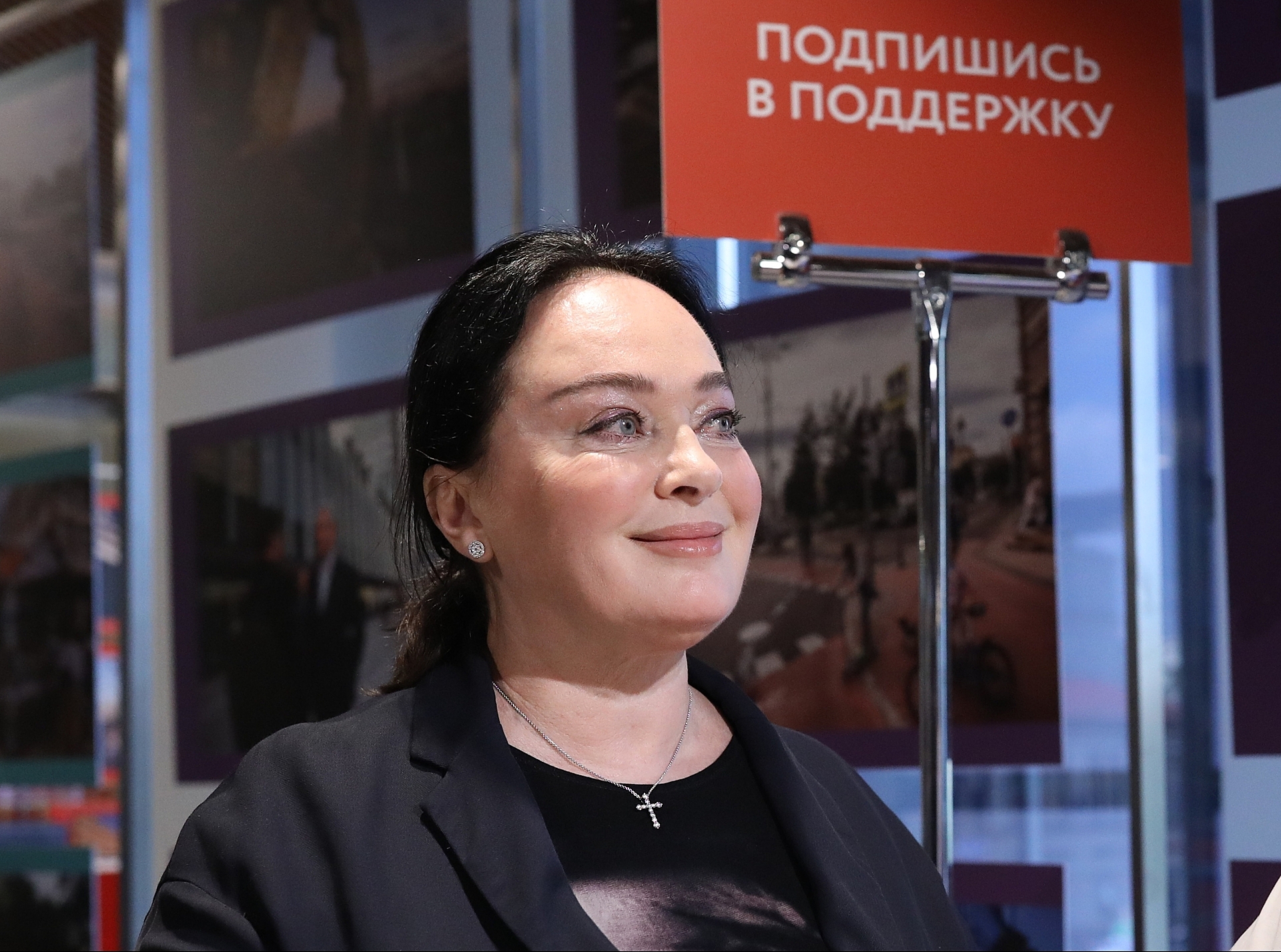 Гузеева резко отреагировала на слухи о тайном отъезде из России