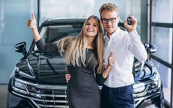 Ажиотаж перед новым утильсбором: что творится в автосалонах