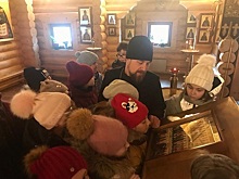 В храме святой равноапостольной Нины состоялась встреча с учащимися школы № 1205