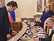 Русские двойки: Кто пострадает от роста НДС и снижения пенсионных платежей