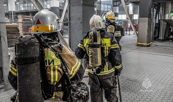 Под Волгоградом потушили условный пожар на заводе