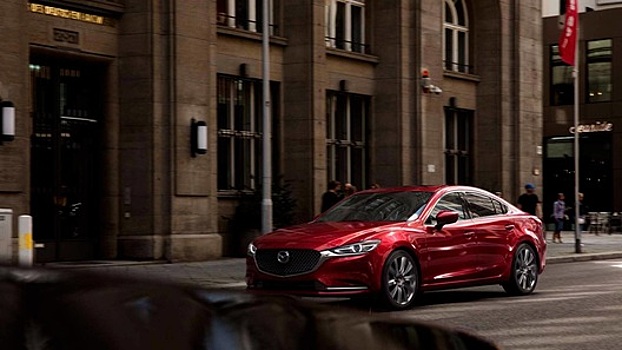 Рестайлинговая Mazda6: новое "лицо" и турбомотор от СХ-9