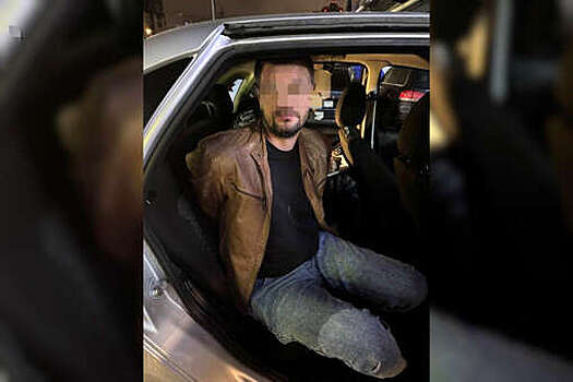 В Петербурге мужчина ударил обидчика ножом после ссоры в ночном клубе