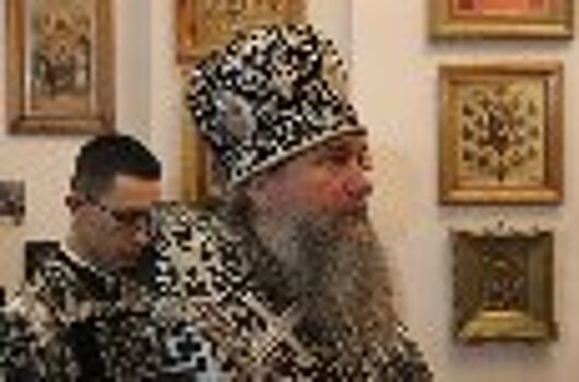 Митрополит Екатеринбургский и Верхотурский Евгений отслужил Божественную литургию в екатеринбургской ИК-2