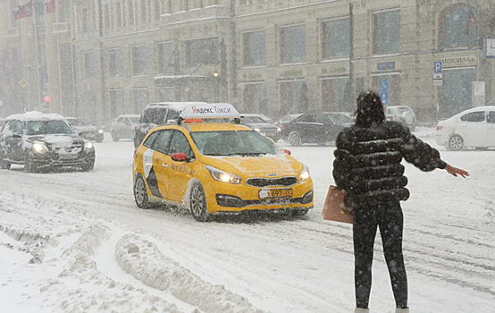 В России появилось такси для антипрививочников