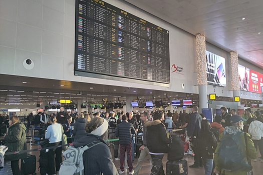 Европейцы напуганы обнаружением беспилотников в аэропортах и на военных базах