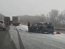 Автоледи догнала фуру в Приморье