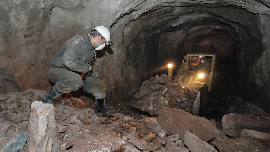 В Киргизии планируют возобновить запрещенную законом добычу урана
