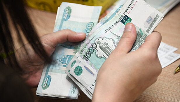 Эксперт рассказал, сколько денег россияне теряют из-за действий мошенников