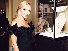 Татьяна Навка предстала в образе «черного лебедя» на вечеринке журнала Tatler