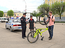 Детские и взрослые, горные и дорожные: в Костроме продолжается регистрация велосипедов
