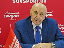 Владимир Максимов: У нас игроки получают по 60 тысяч, а за границей – миллион