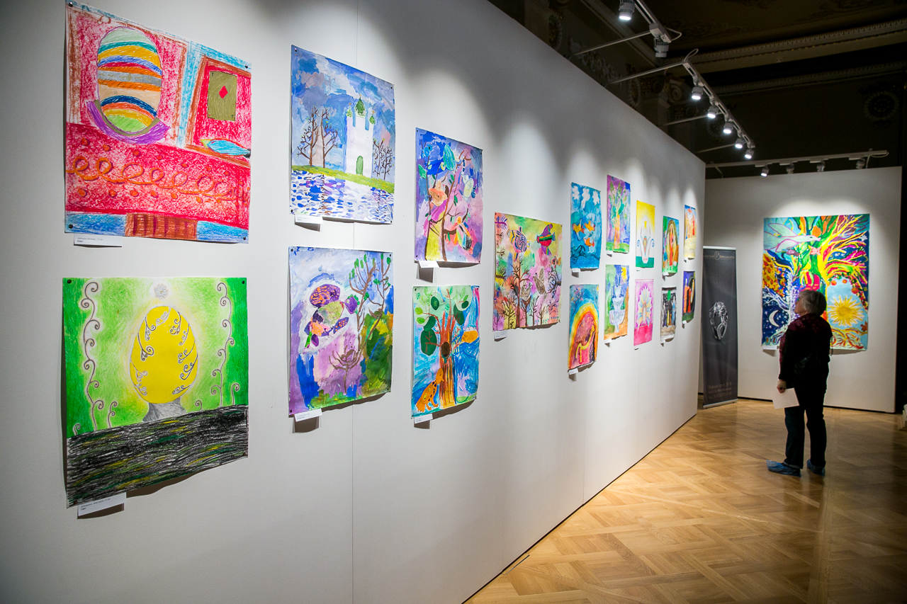 Детские рисунки в музее Фаберже