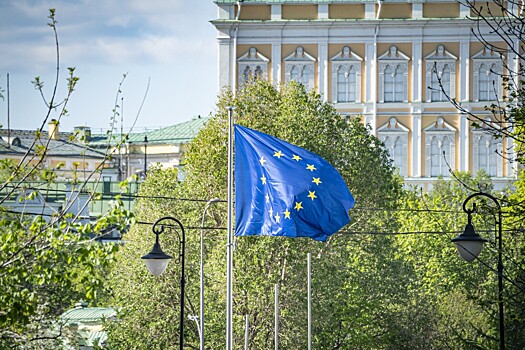 СМИ: ЕК призвала еврокомиссаров пропустить марш ЛГБТ* в Будапеште