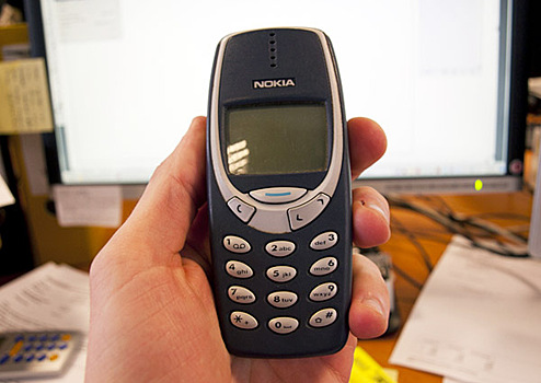 В Сети посмеялись над возвращением Nokia 3310