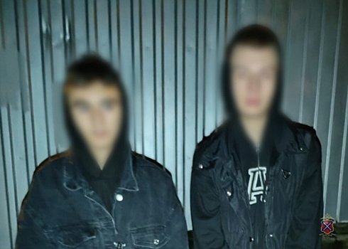 В Волгограде задержали студентов, подозреваемых в хранении наркотиков
